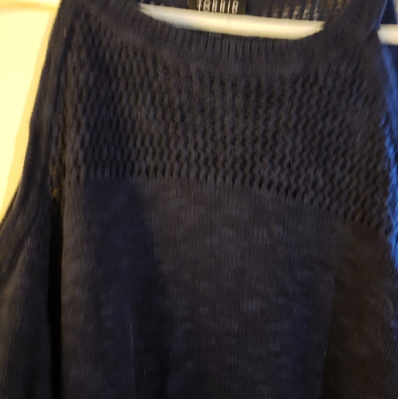 Navy cold shoulder sweater - Picture 2 of 3